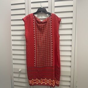 Old Navy Pink and Orange Floral Print Shift Dress Fun floral Shift Dress
